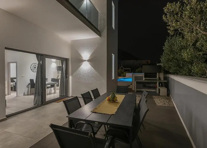 Villa Simon Makarska