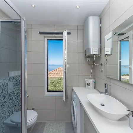 Simon ماكارسكا